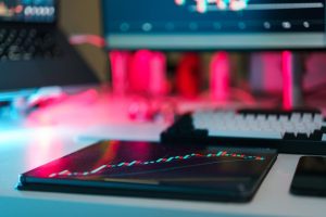 digital securities evolution — Fotó: Jakub Zerdzicki / Pexels