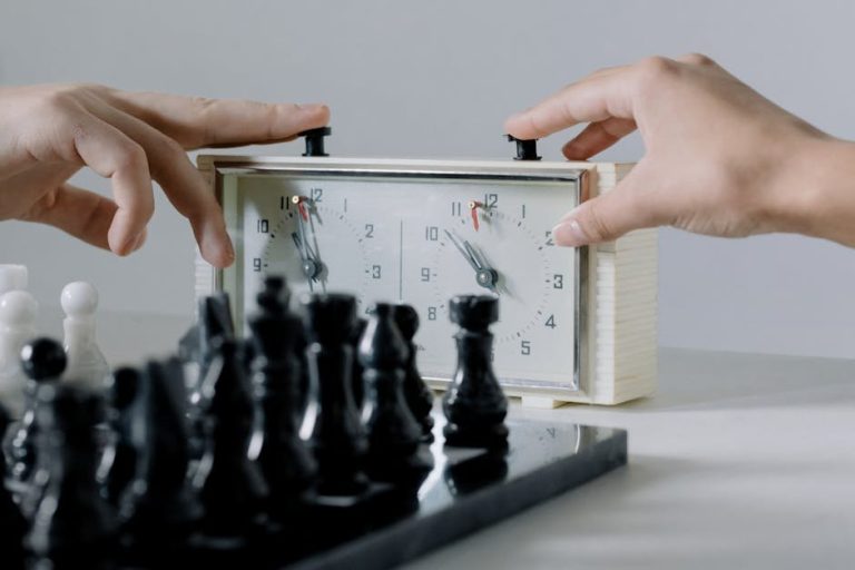 strategic pivot timing — Fotó: cottonbro studio / Pexels