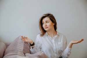 uncertain investor choice — Fotó: Polina Zimmerman / Pexels