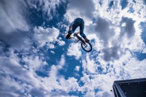 upward breakout momentum — Fotó: Alfo Medeiros / Pexels