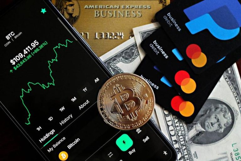 traditional banking innovation — Fotó: DΛVΞ GΛRCIΛ / Pexels #34067357